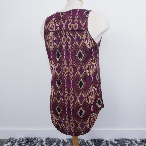 WAREHOUSE ONE | Ladies Aztec Sleeveless top - Picture 6 of 7